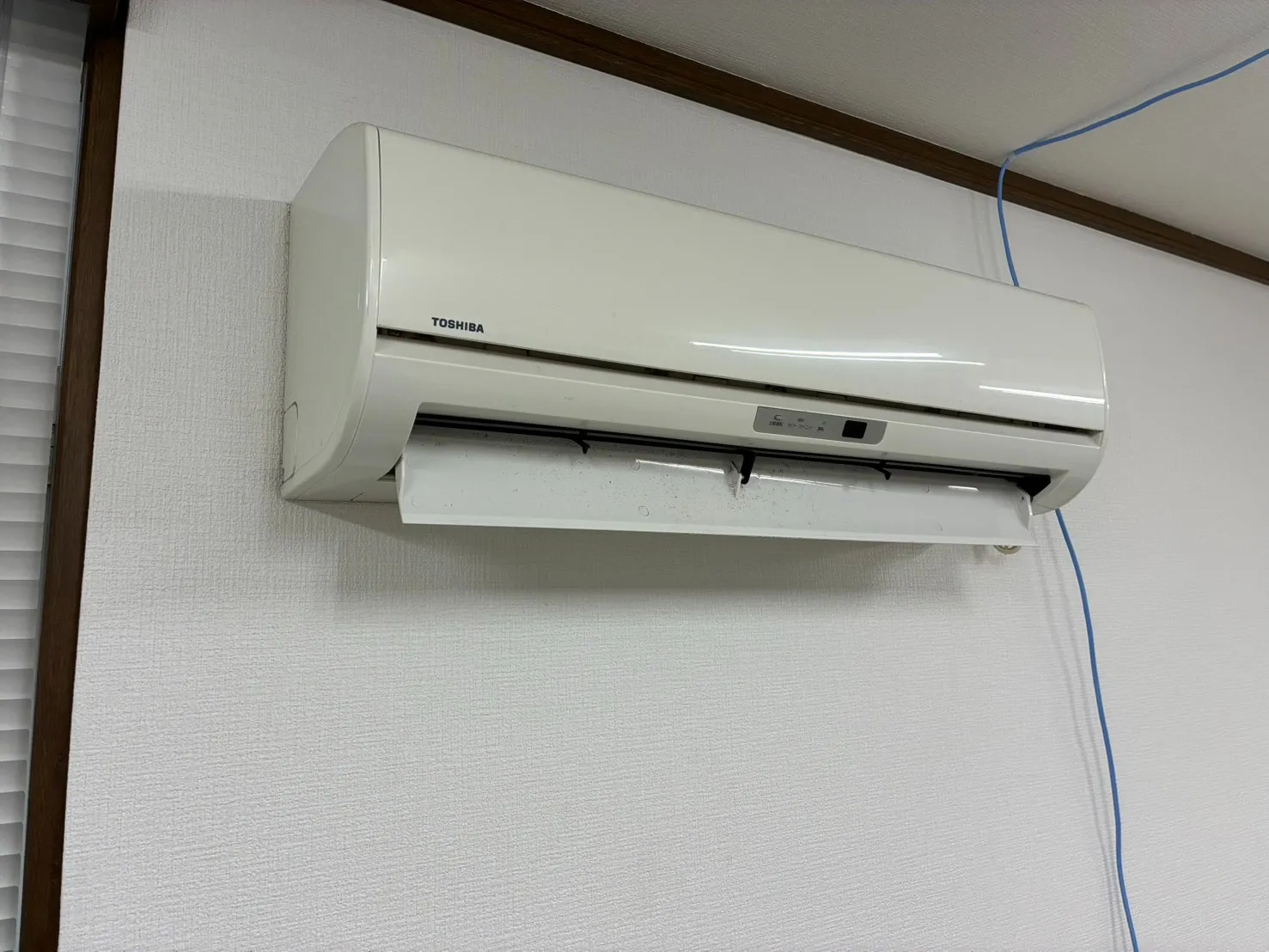 東京都・荒川区にてルームエアコンのカビ取りエアコン洗浄